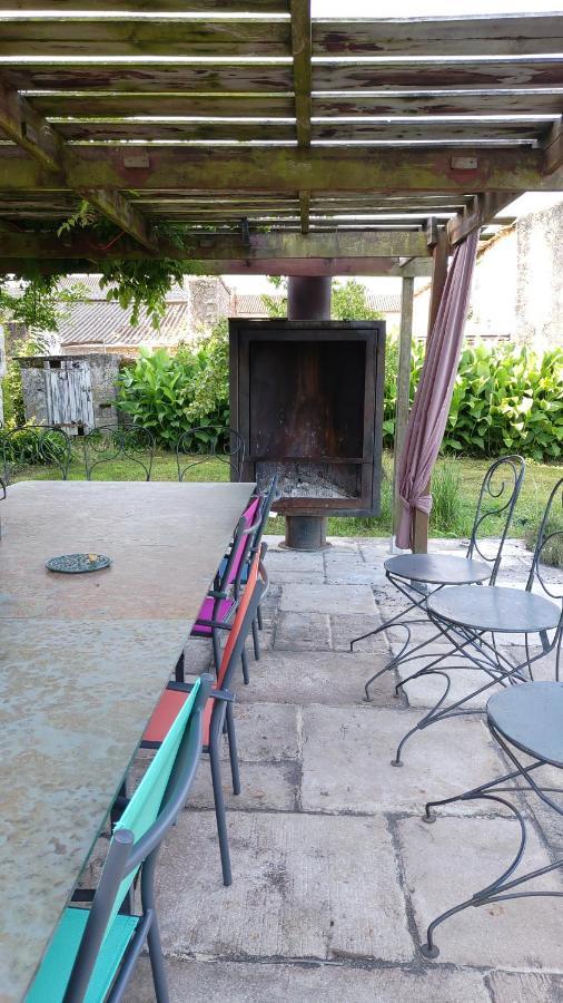 Tigné Le Manoir De Gatines Bed & Breakfast エクステリア 写真
